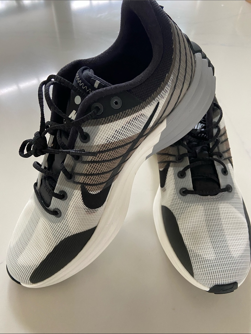 Nike Men’s Black, White and Gray Athletic Running Shoes - Picture 2 of 16